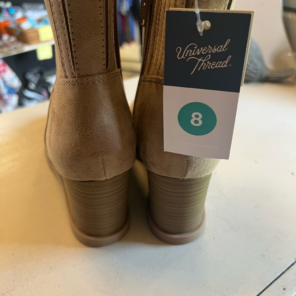 Universal Thread Boots - Picture 6 of 6